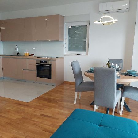 Sunrise Apartment Makarska Buitenkant foto